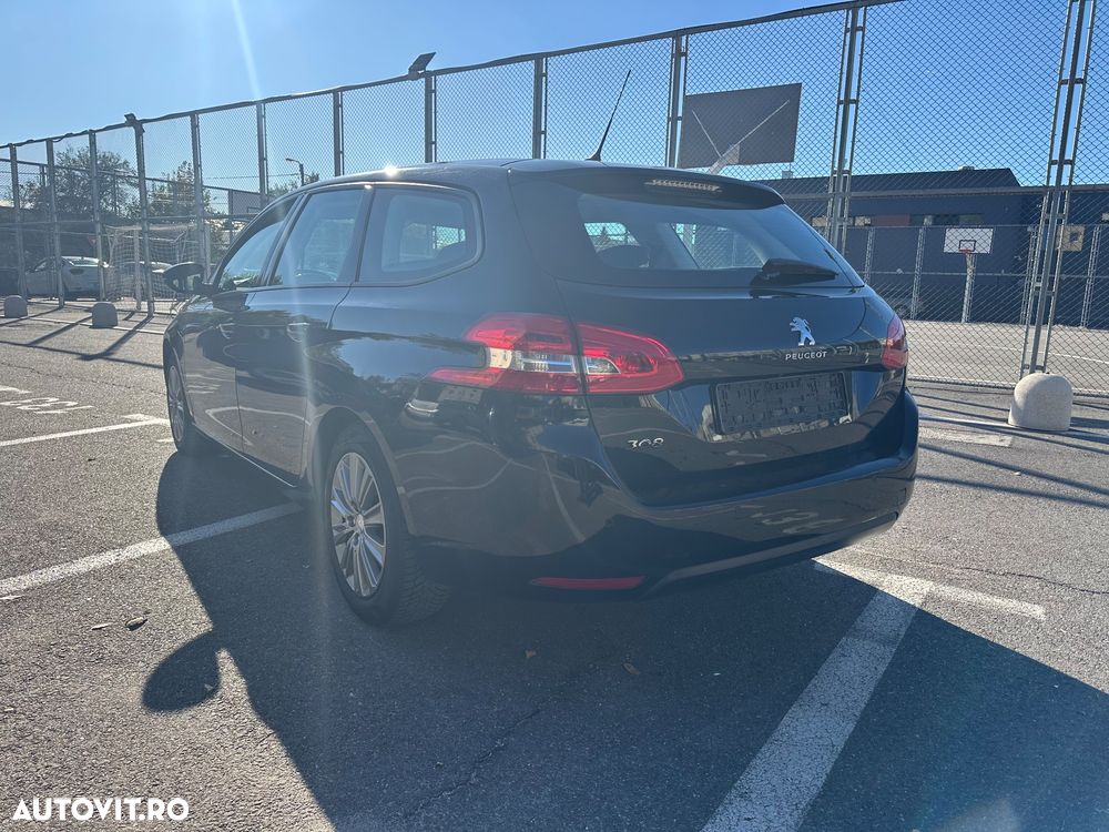Peugeot 308 1.2 L PureTech Turbo S&S Active - 5