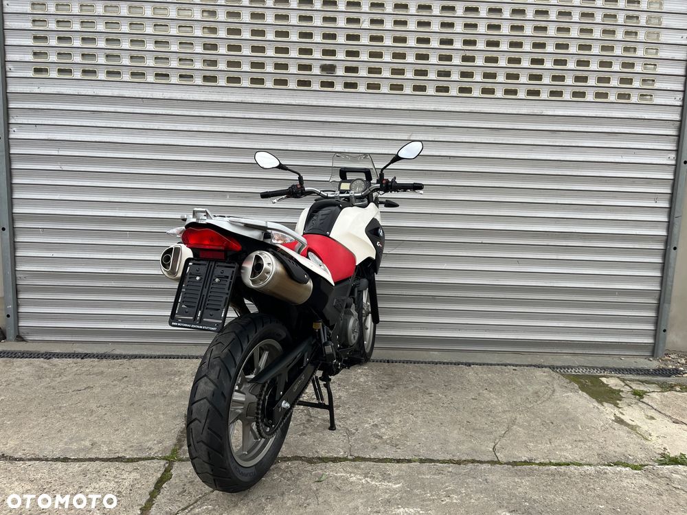 BMW G - 16