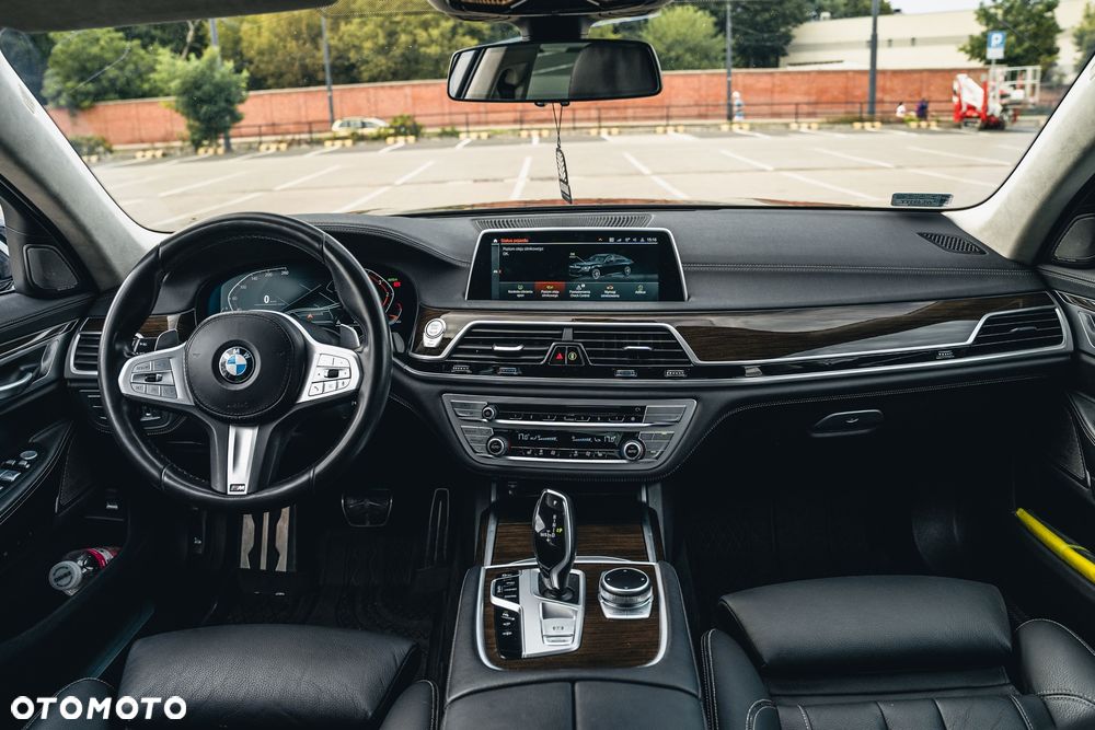 BMW Seria 7 730d xDrive - 16