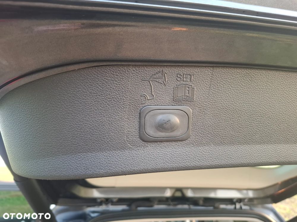 Ford Kuga 2.0 TDCi 4WD Titanium Plus - 18