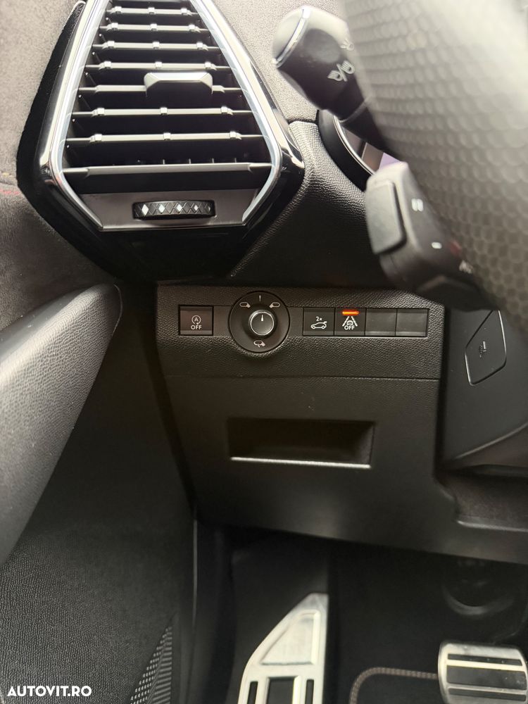 DS Automobiles DS 7 Crossback - 27