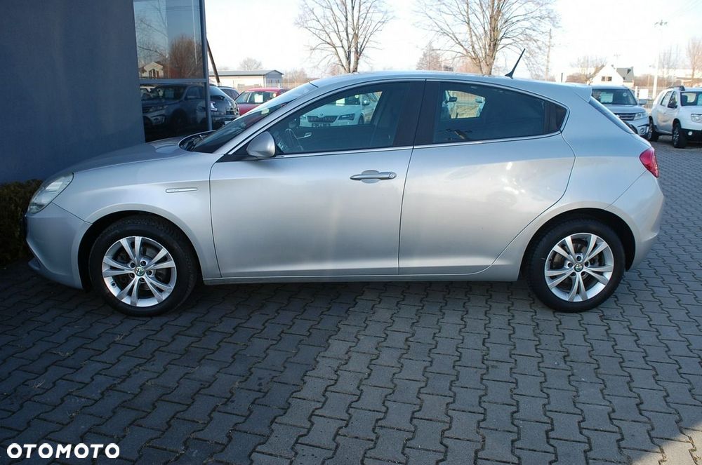Alfa Romeo Giulietta - 16