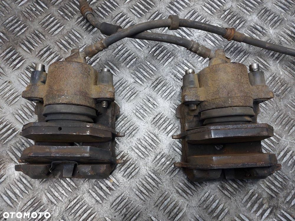 TARCZE HAMULCOWE PRZÓD + KLOCKI + ZACISKI VOLKSWAGEN GOLF V 1.9 TDI - 6