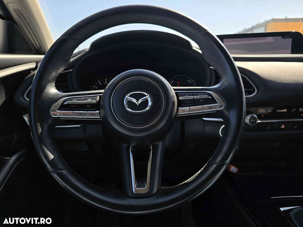 Mazda CX-30 - 16