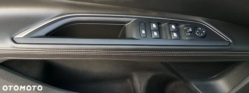 Peugeot 5008 - 22