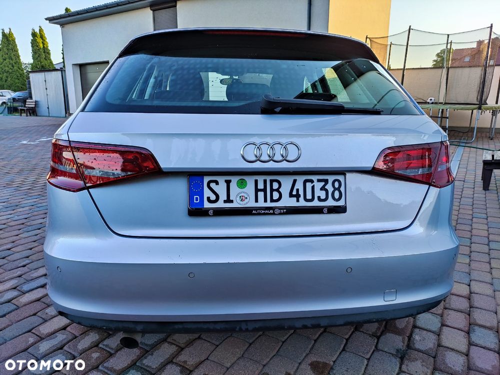 Audi A3 Sportback 1.2 TFSI Ambiente - 14