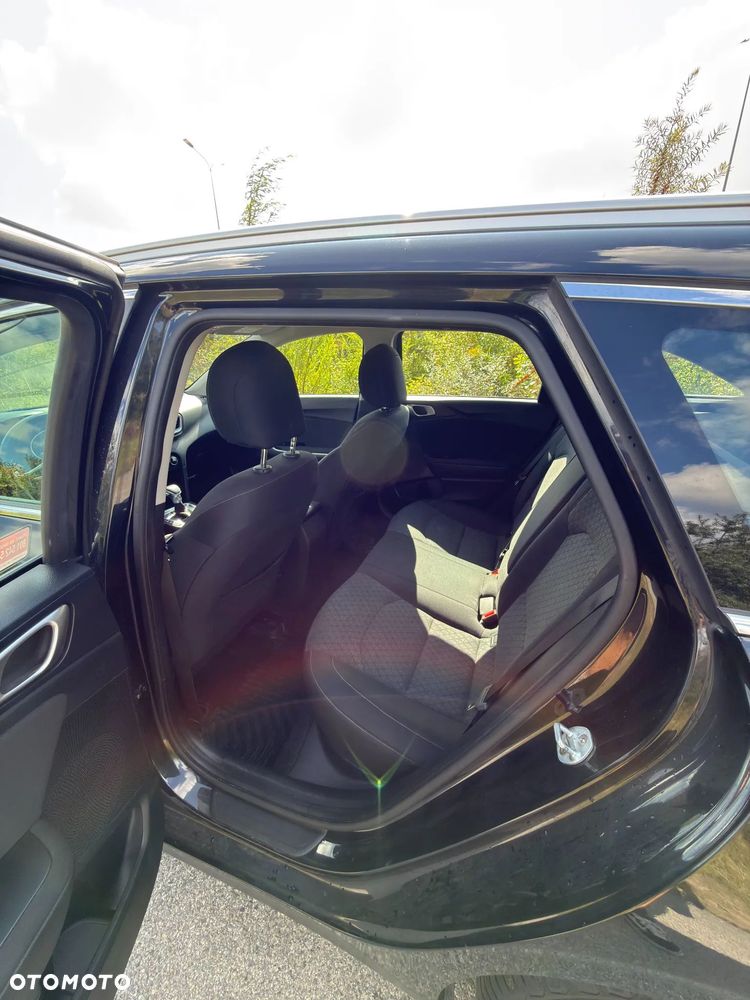 Kia Ceed 1.4 T-GDI M DCT - 19