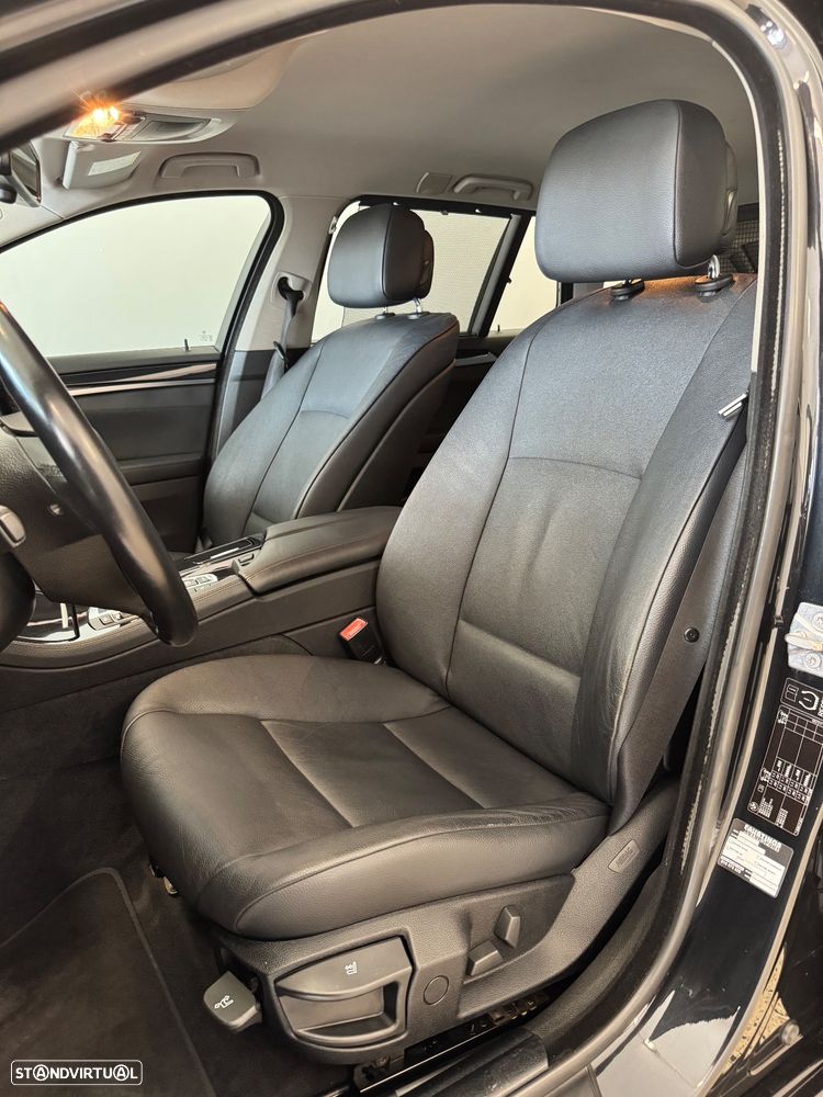 BMW 525 d Exclusive Auto - 7