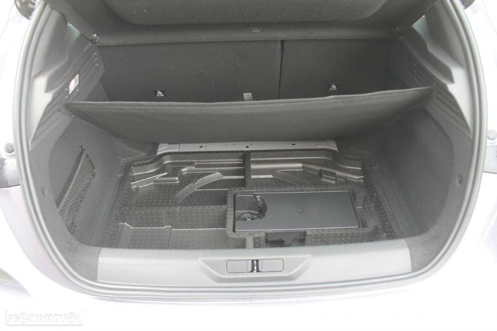 Peugeot 308 1.5 BlueHDi Active Pack EAT8 - 29
