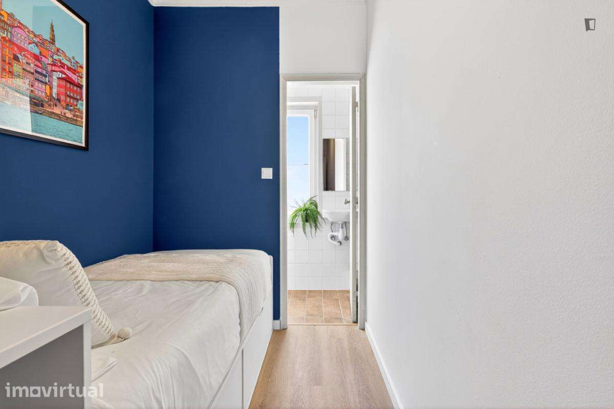 Quarto - localizado em Alcântara Lisbon - Grande imagem: 3/24