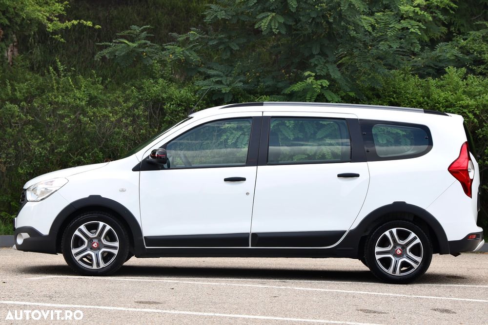 Dacia Lodgy TCe 130 GPF Stepway - 40