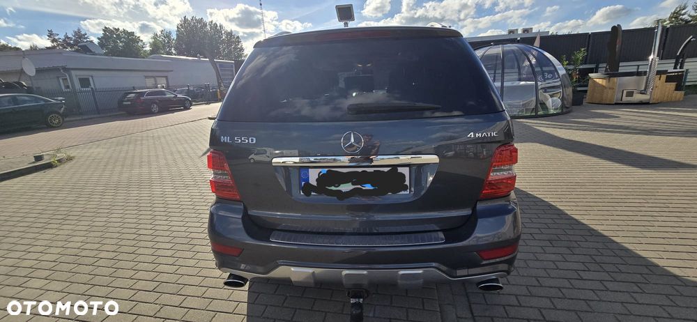 Mercedes-Benz ML 500 4-Matic - 3