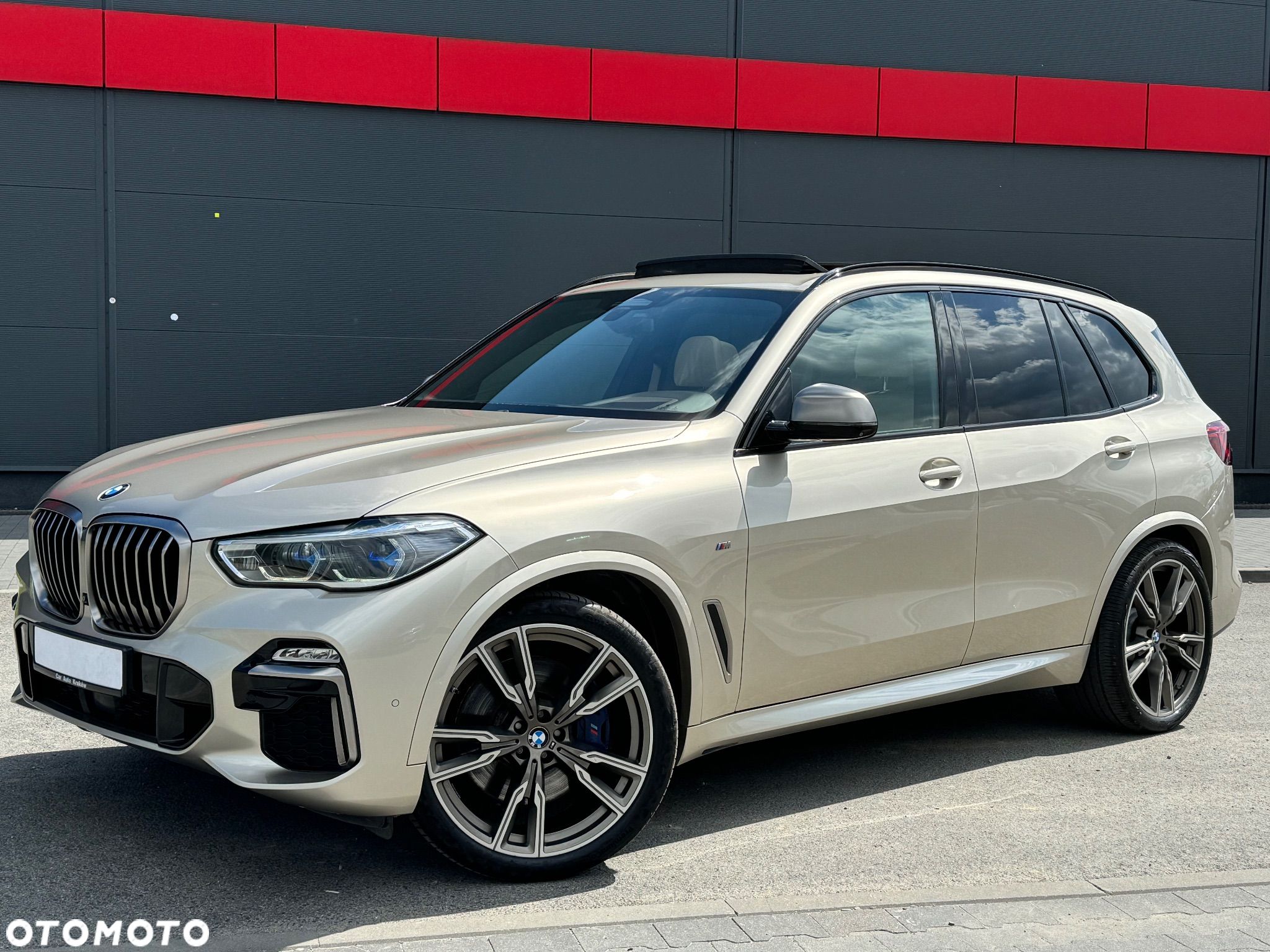 BMW X5 M M50d - 1