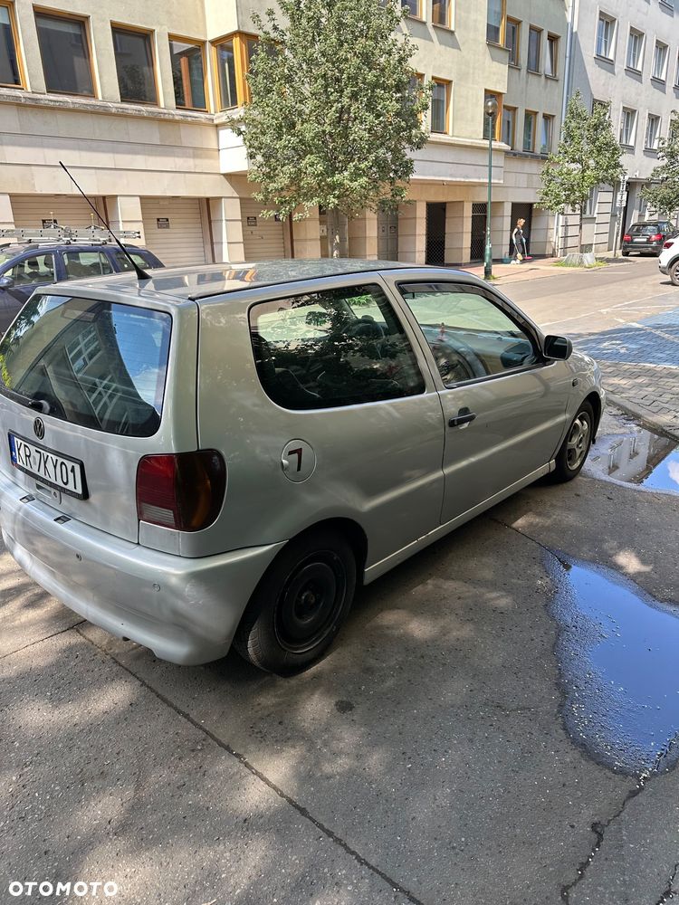 Volkswagen Polo - 4