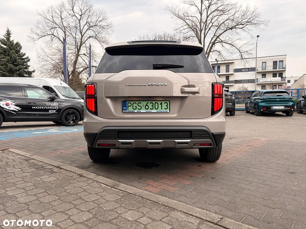 SsangYong/KGM Torres - 4