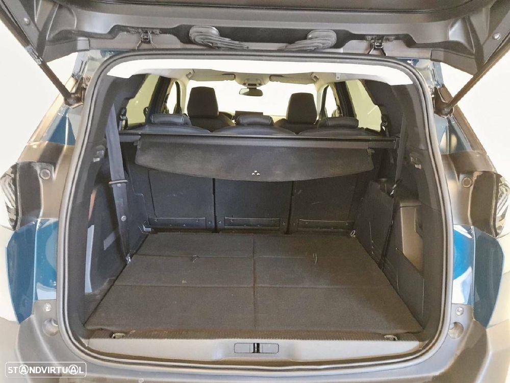 Peugeot 5008 1.5 BlueHDi Allure EAT8 - 6