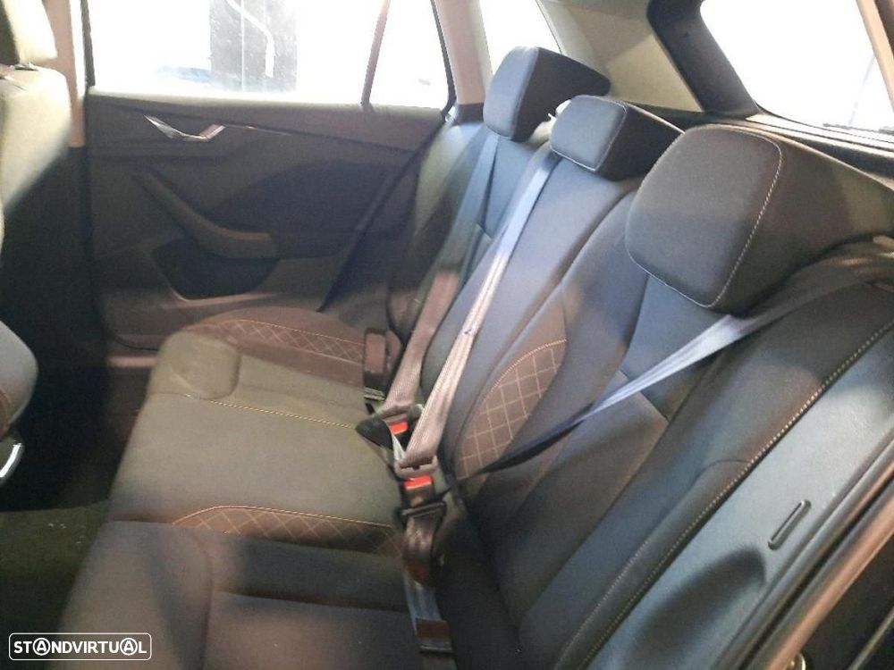 Skoda Kamiq 1.0 TSI - 5