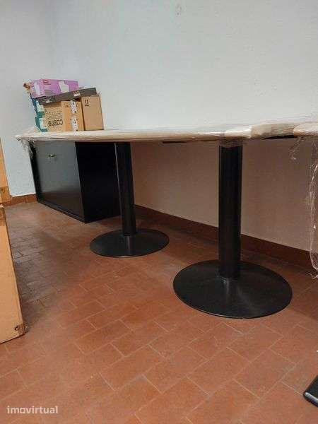 Arrecadação em Lisboa junto à Universidade Católica - Grande imagem: 3/8