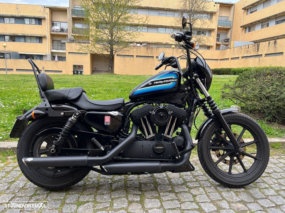 Harley-Davidson Sportster IRON 1200 XL - 1