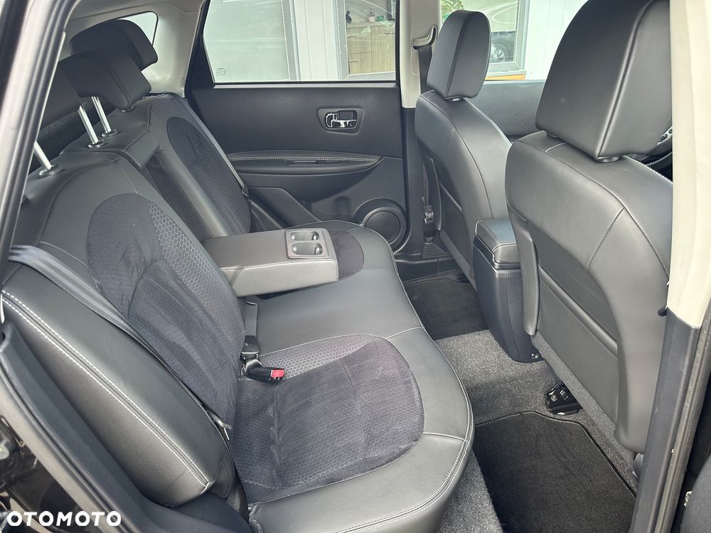 Nissan Qashqai 1.5 dCi Black Edition EU6 - 11