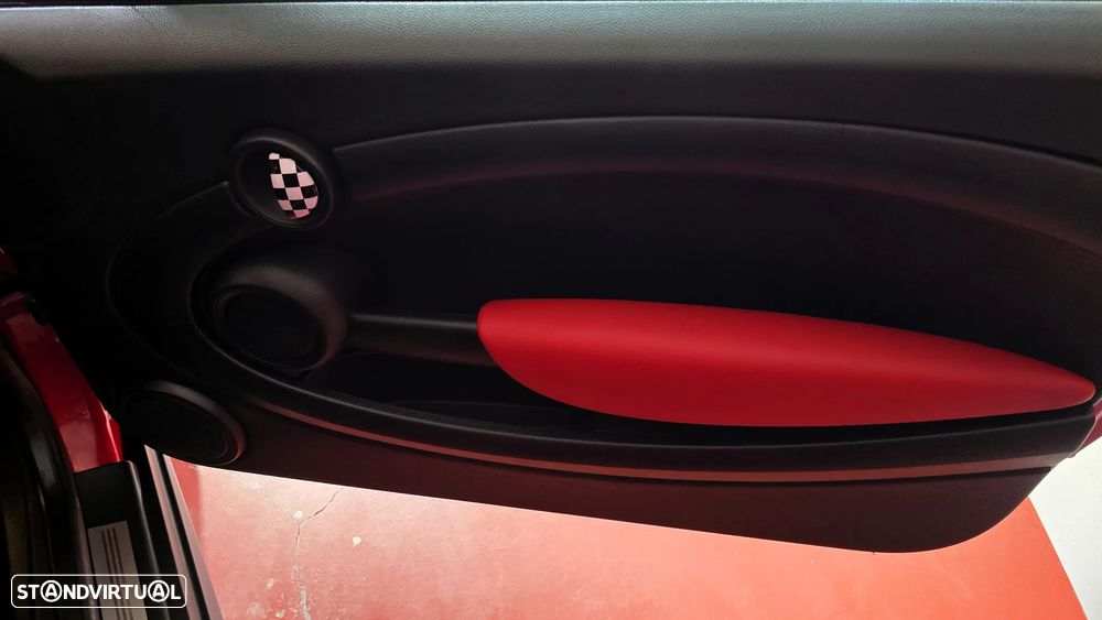 MINI Cabrio Cooper - 31