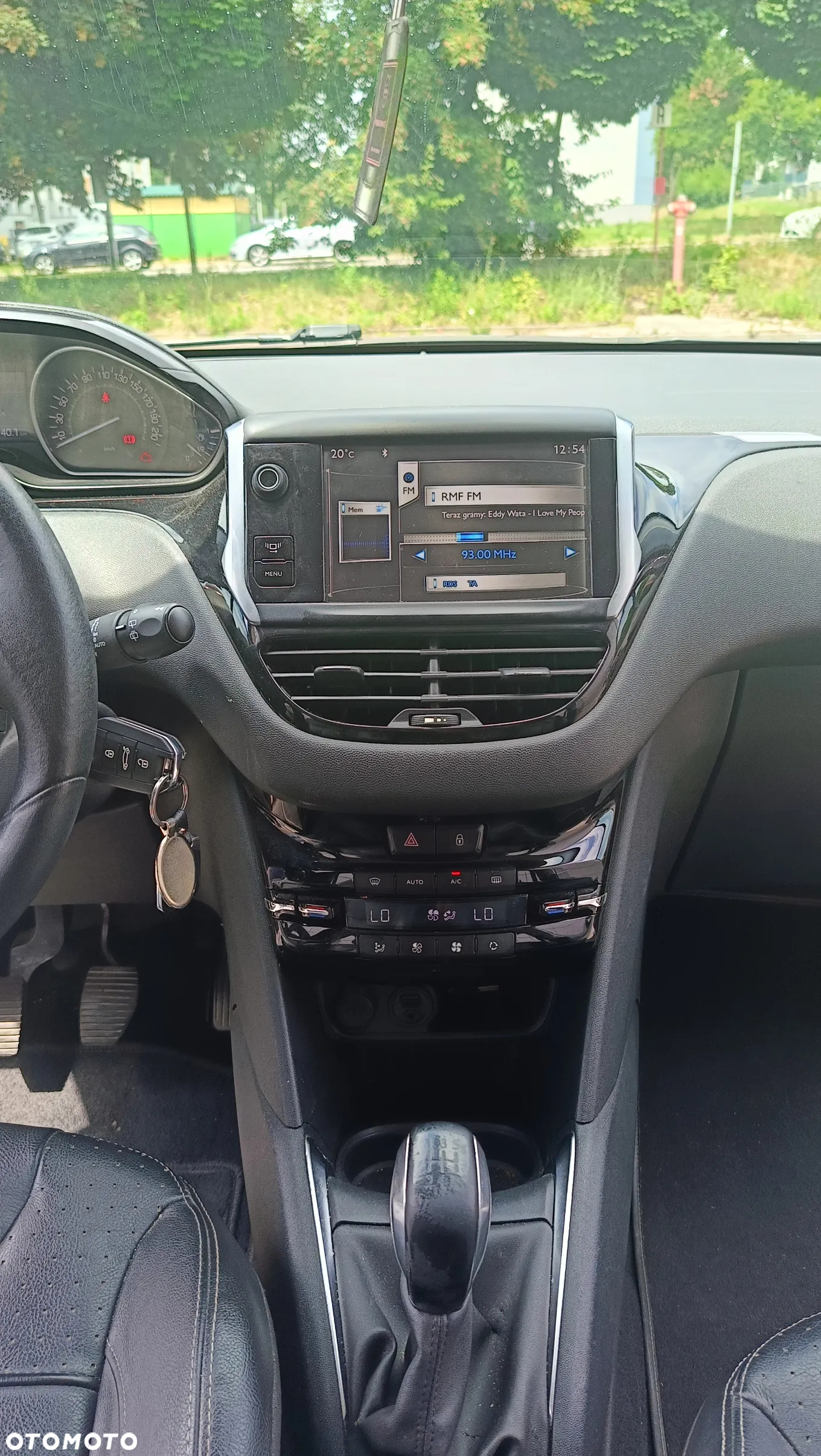 Peugeot 208 1.6 VTi Allure - 12