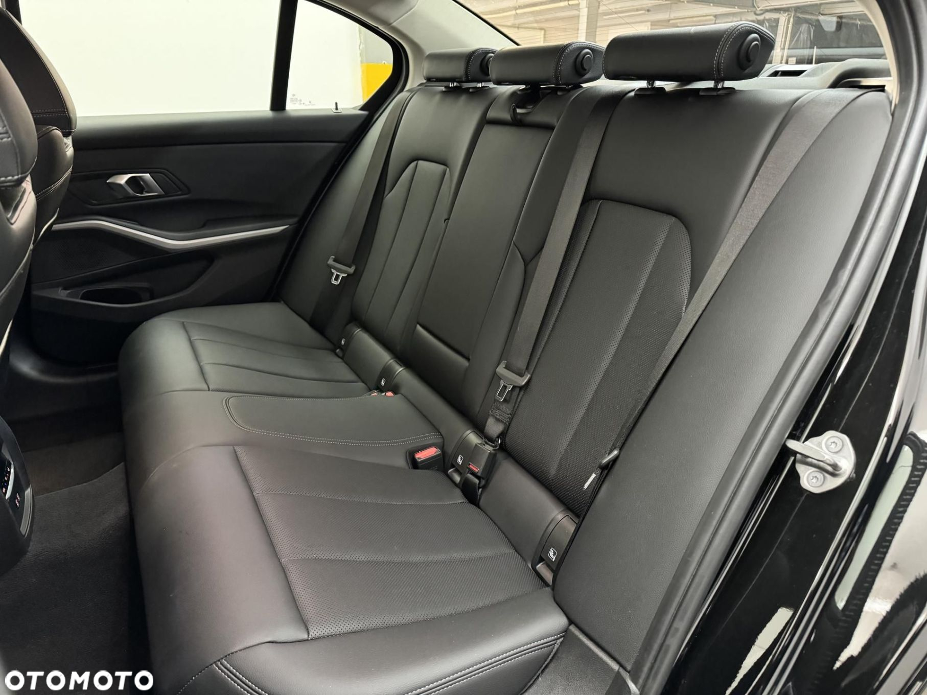 BMW Seria 3 - 18