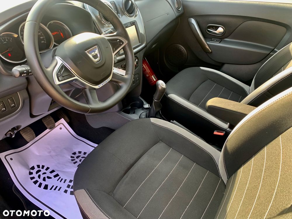 Dacia Sandero Stepway - 18