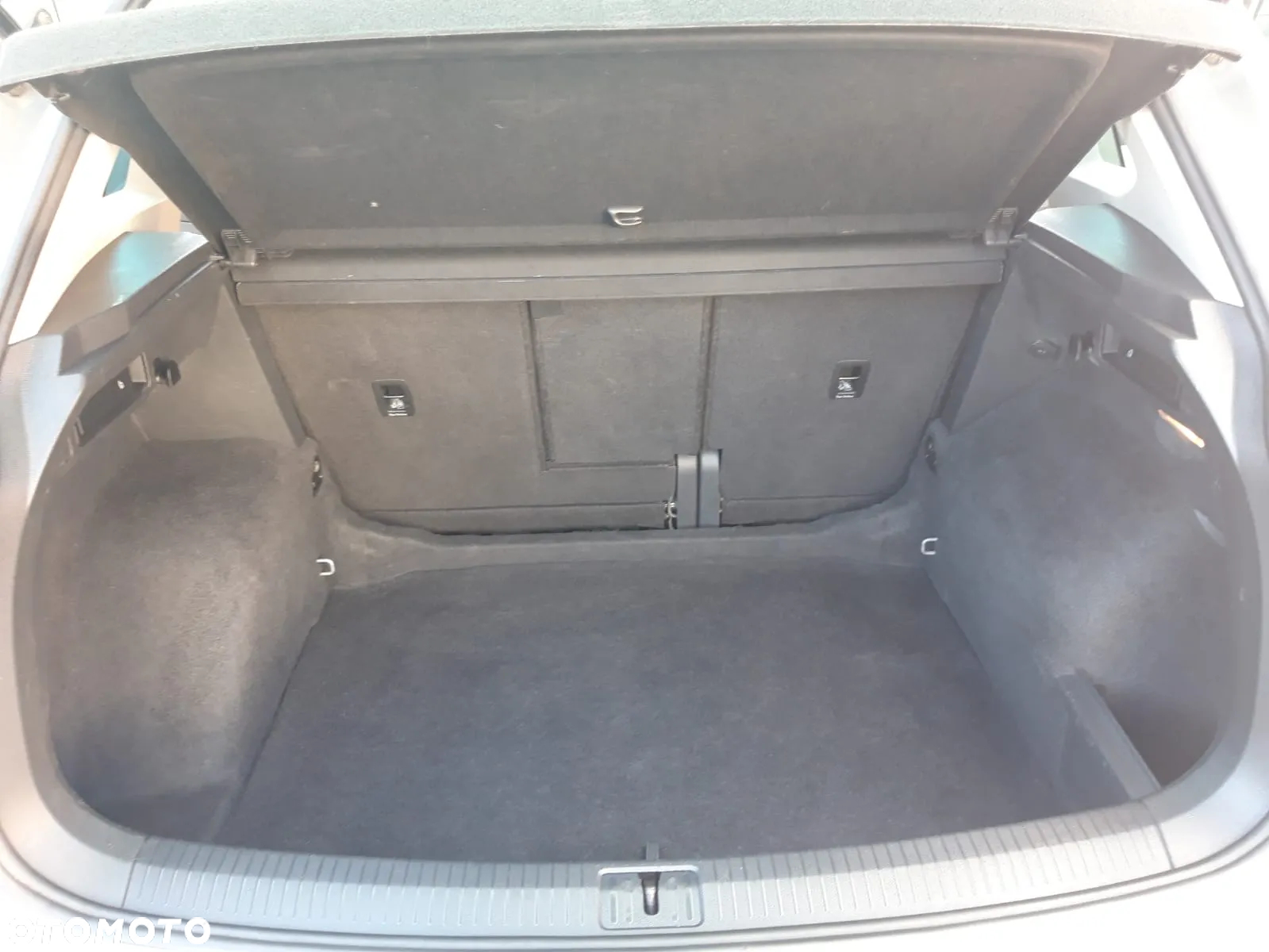 Volkswagen Tiguan - 34