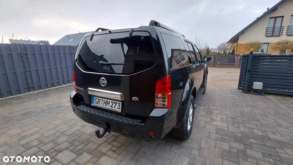 Nissan Pathfinder 2.5 dCi Premium - 8