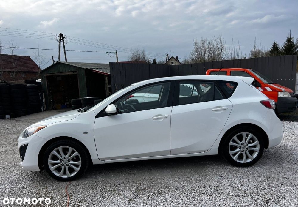 Mazda 3 - 5