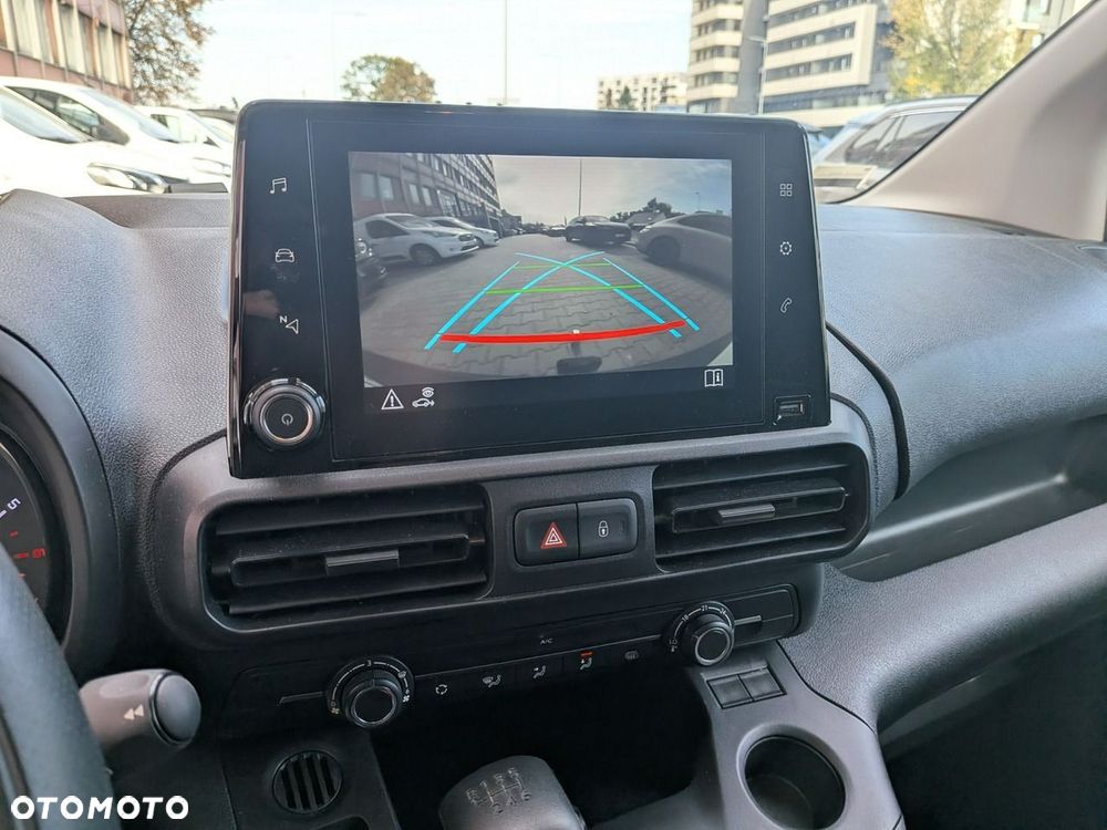 Toyota Proace City - 21