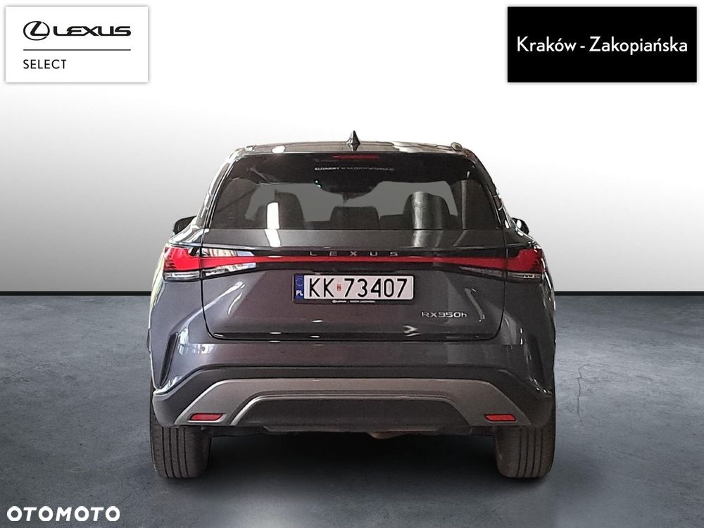 Lexus RX - 8