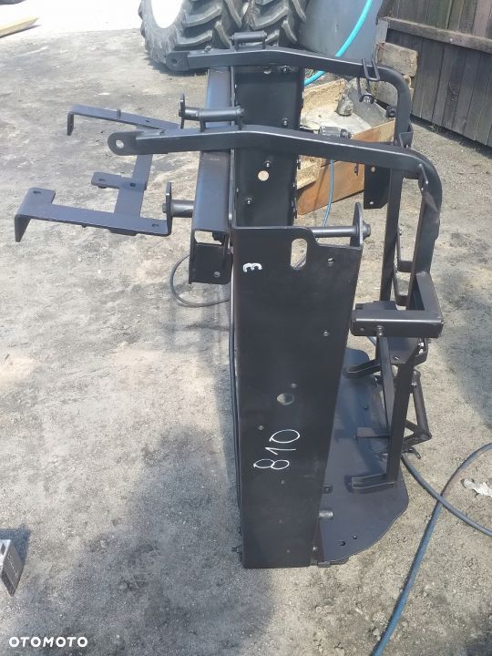 STELAŻ DO CHŁODNIC CLAAS AXION 810 158KW 2019R - 2