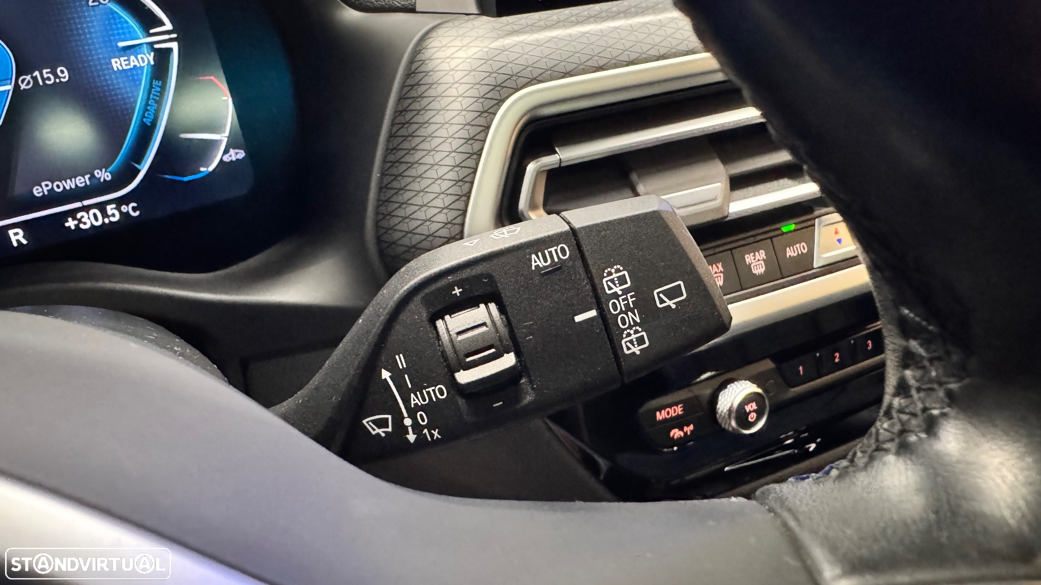 BMW iX3 M Sport Impressive - 37