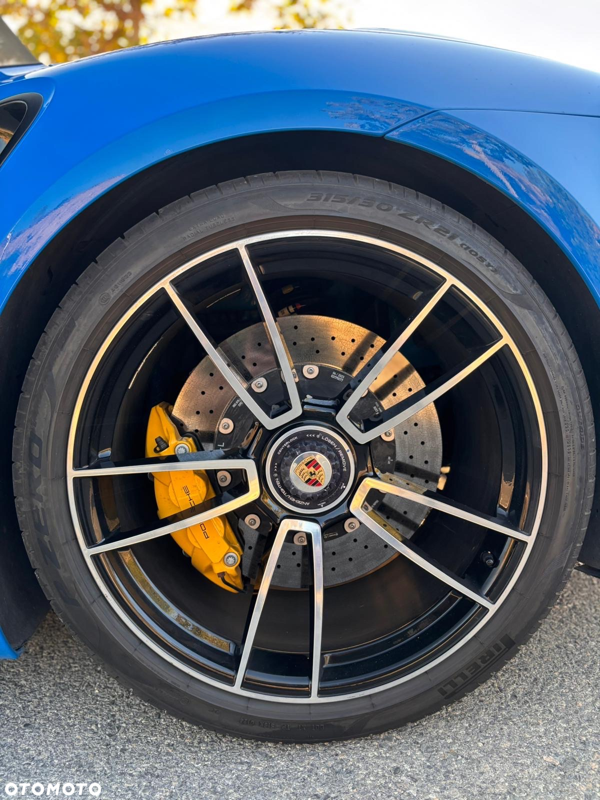 Porsche 911 Carrera Turbo S Cabrio - 16