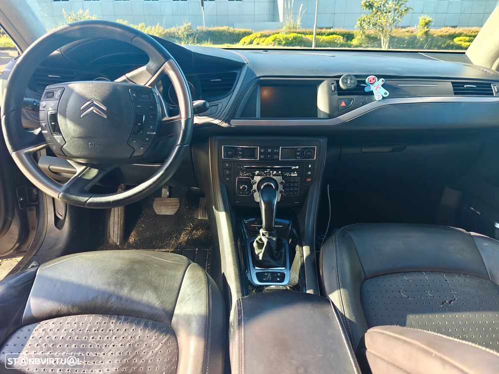 Citroën C5 Tourer 3.0 HDi V6 Exclusive Aut. - 6
