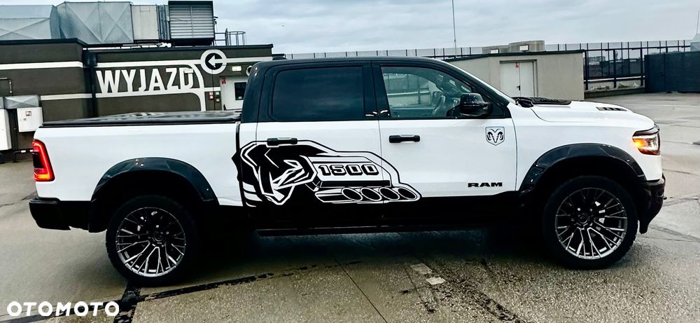 RAM 1500 - 17