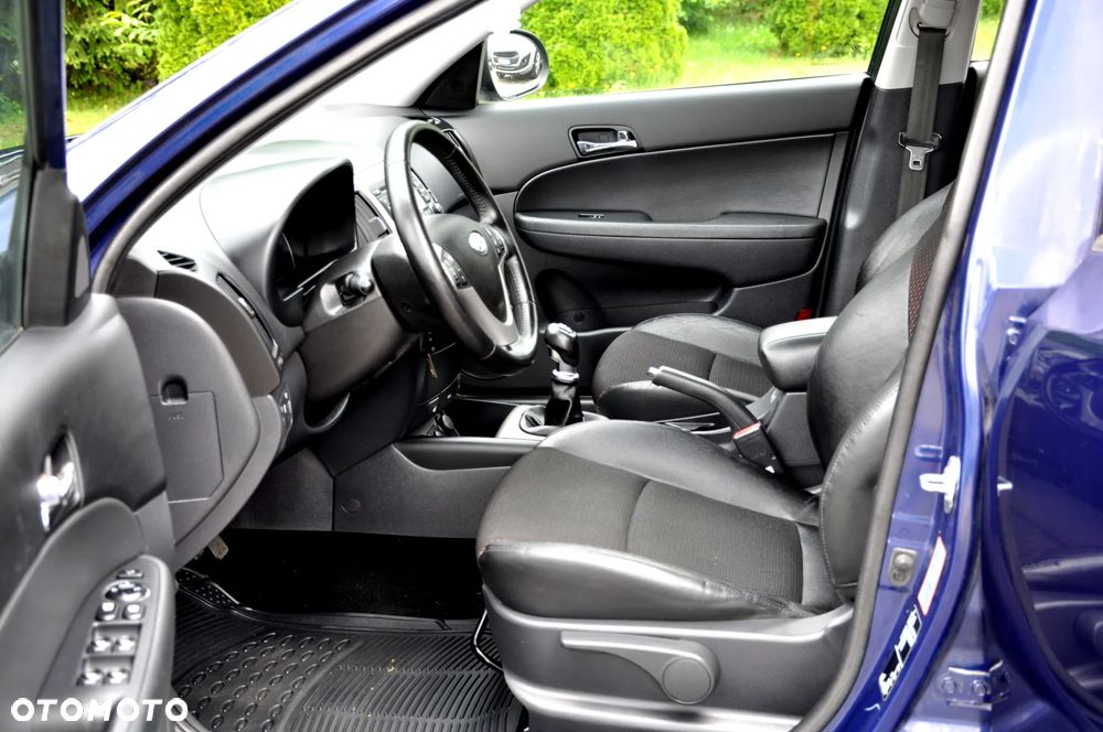Hyundai i30 1.6 Sport - 24