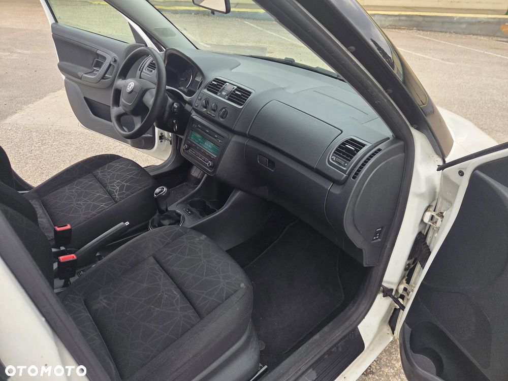 Skoda Fabia - 15