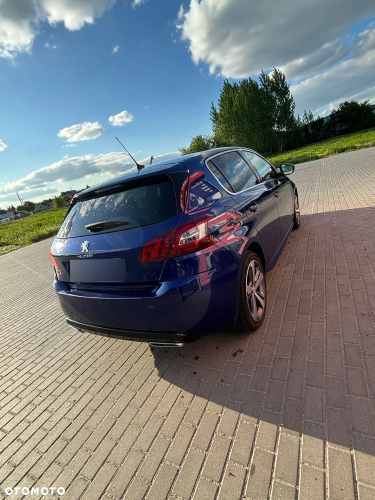 Peugeot 308 - 5