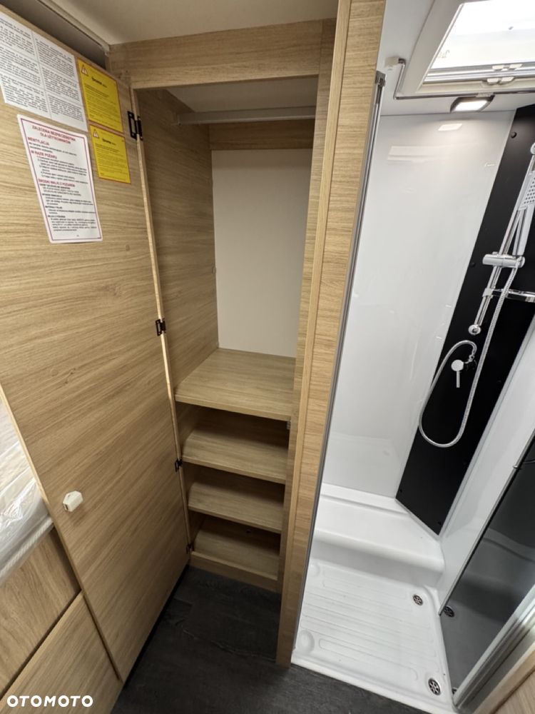 Ford Chausson 720 First Line - 28