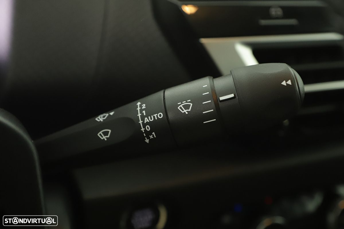 Citroën C4 1.2 PureTech Max EAT8 - 16