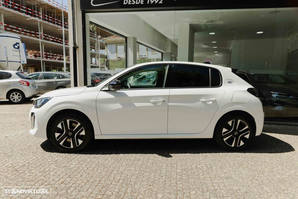 Peugeot e-208 50 kWh Allure - 3