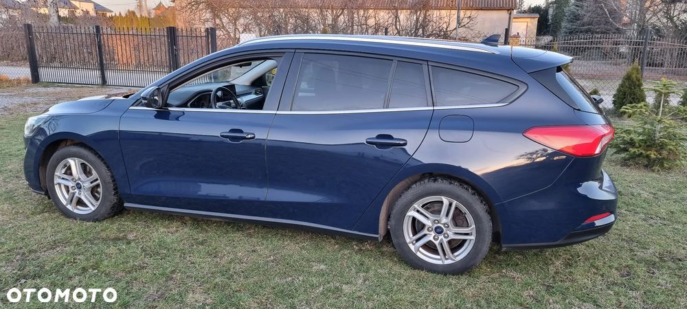 Ford Focus 1.5 EcoBlue Active - 4