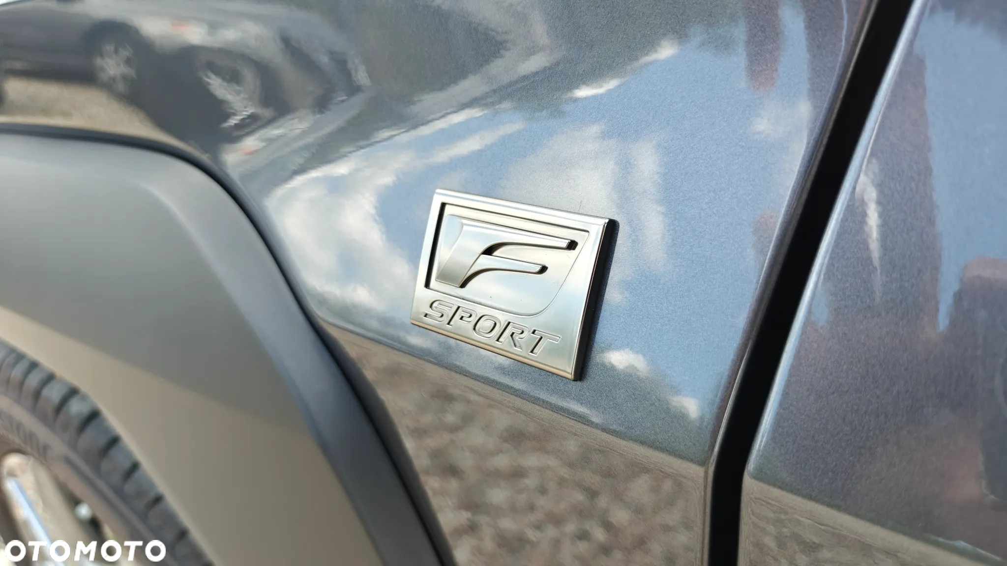Lexus UX 250h GPF F Sport 2WD - 11
