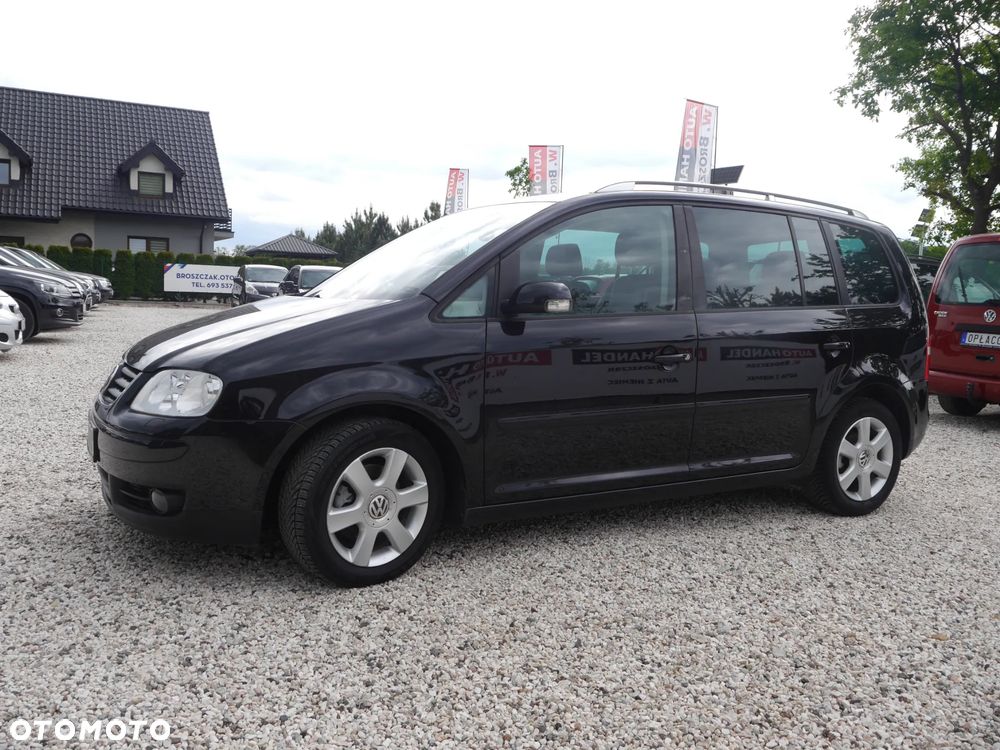 Volkswagen Touran 2.0 TDI DSG Highline - 13