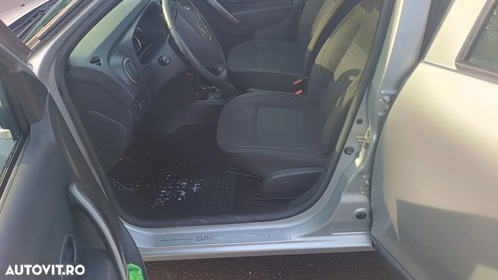 Dacia Logan 0.9 TCe 90 CP Prestige - 12