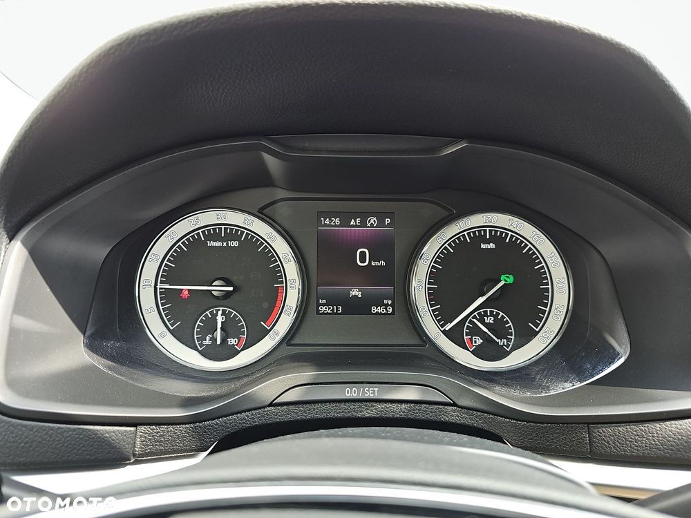 Skoda Karoq 2.0 TDI SCR 4x2 Style DSG - 25