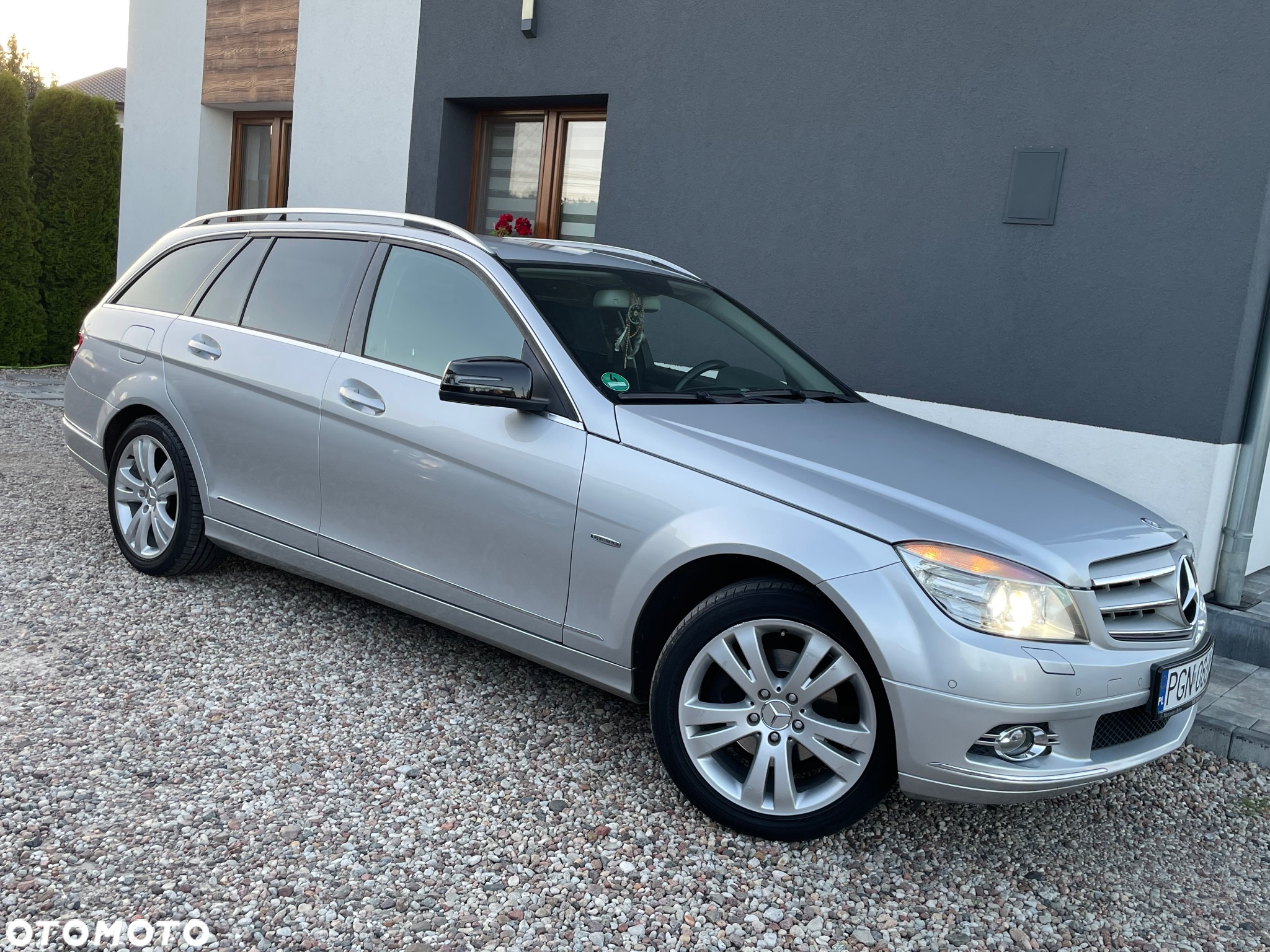 Mercedes-Benz Klasa C 180 T Kompressor Automatik BlueEFFICIENCY Avantgarde - 24